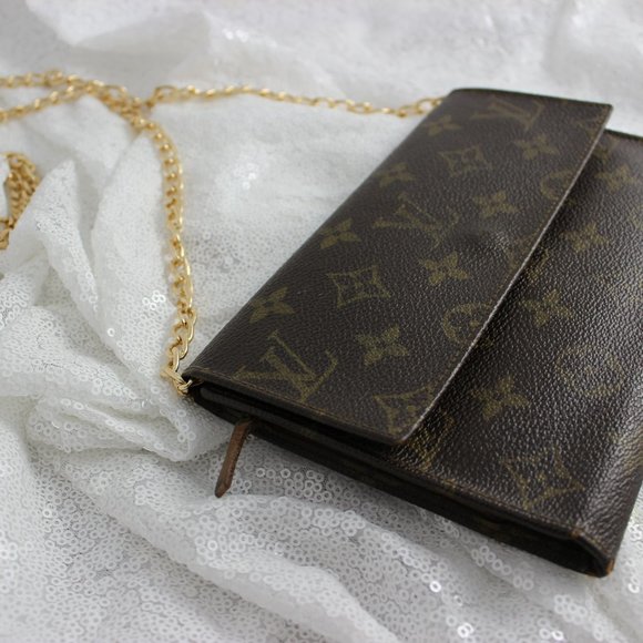 Louis Vuitton WOC - Monogram - Picture 2 of 14